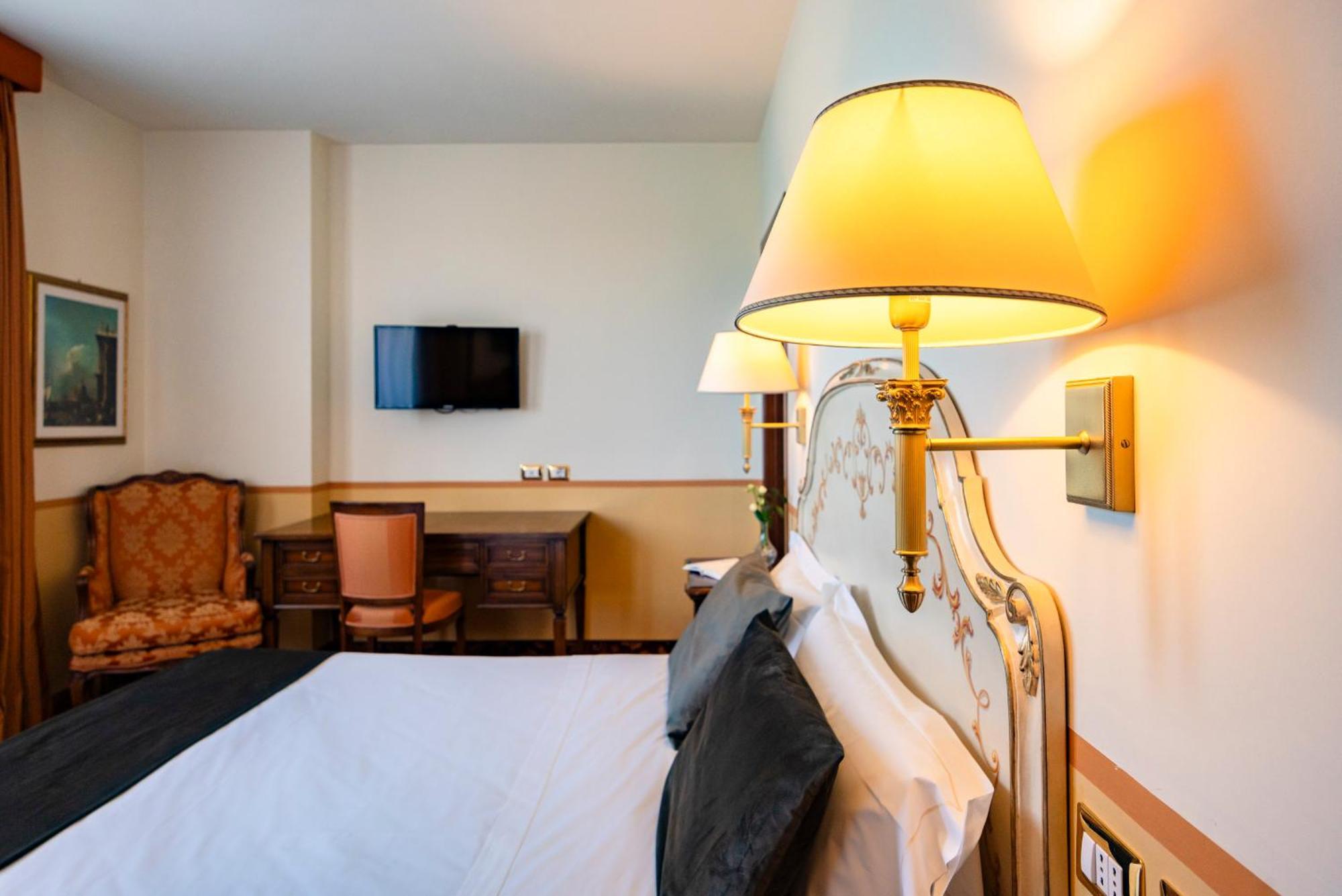 Il Gentiluomo Hotel & Spa Arezzo Bagian luar foto